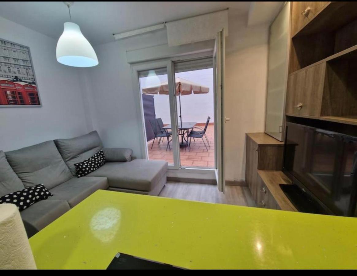 Apartamento Con Terraza Y Parking Gijón Oda fotoğraf